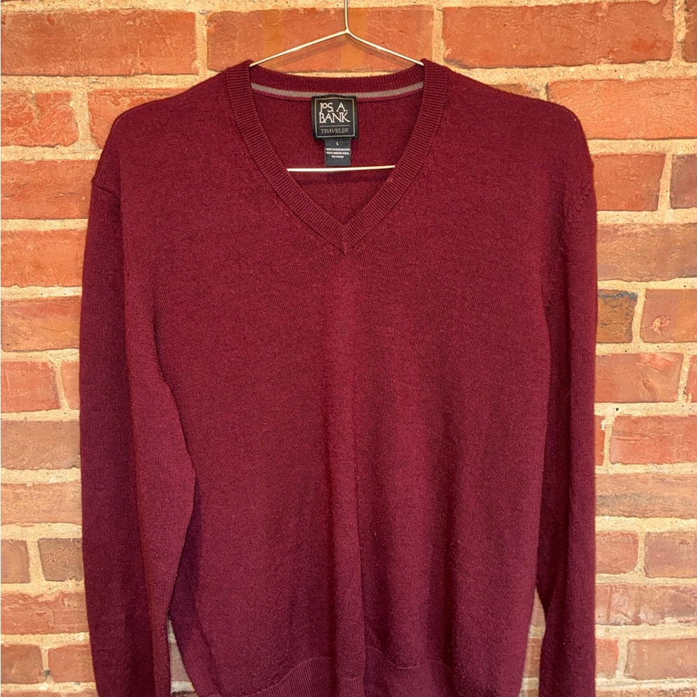 Jos. A. Bank‎ Men's V-Neck Burgundy Sweater